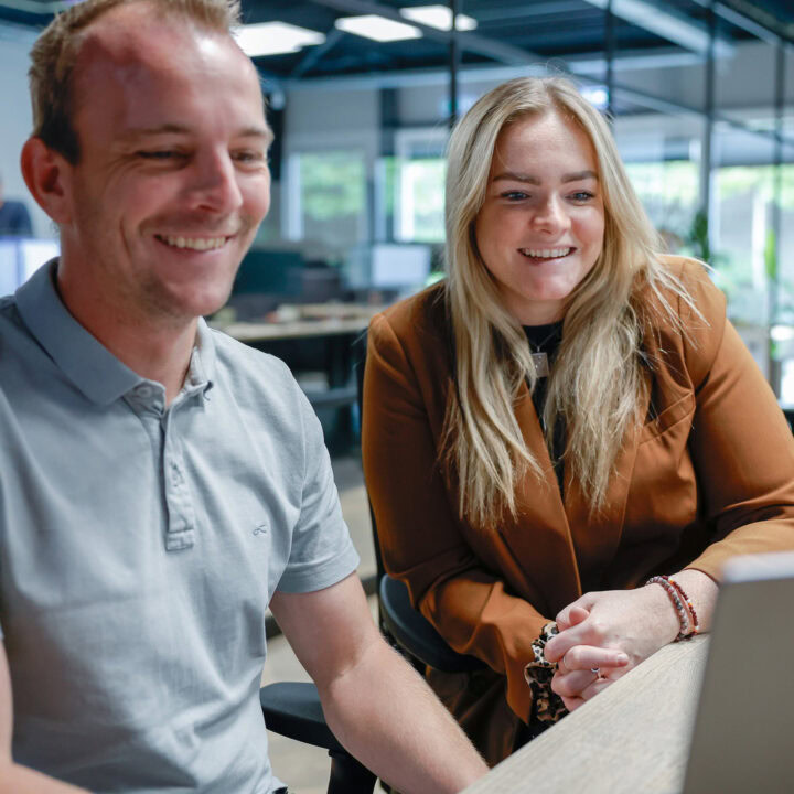 WordPress vs HubSpot als CMS. Vergelijking van functionaliteit, gebruiksvriendelijkheid en prijs