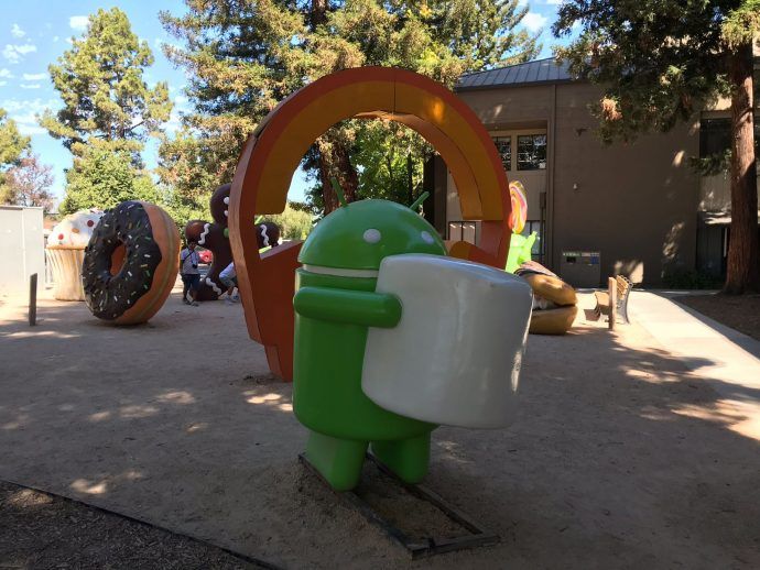 Op Het Terrein Van Google 690x518