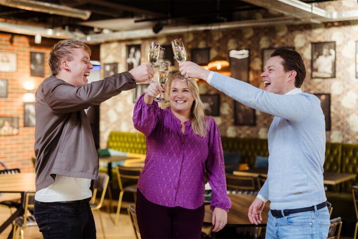 Proost! De lead offerte is gewonnen en succesvolle lead generatie is bereikt