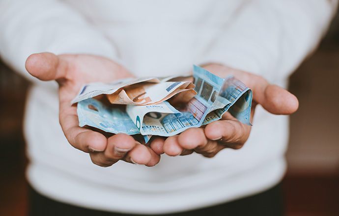Bespaar geld door een webinar te organiseren