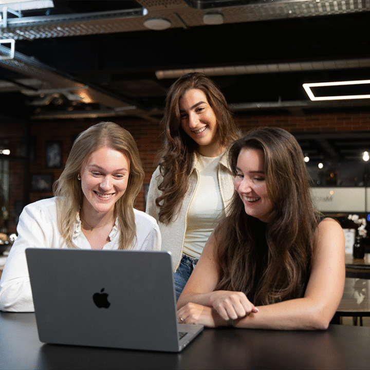 Collega's Zetten Spotify Adverteren Op